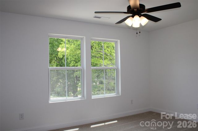 574 W Park Avenue A, Mooresville, NC 28115