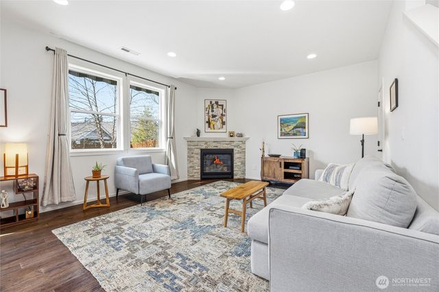 177 S 48th Street, Mount Vernon, WA 98274