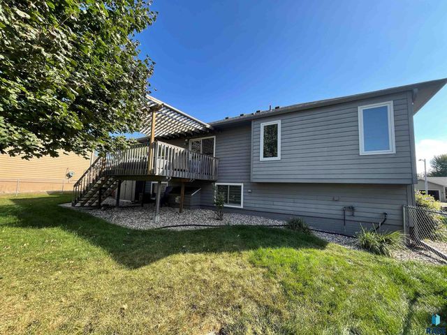 4309 S Pillsberry Ave Avenue, Sioux Falls, SD 57103