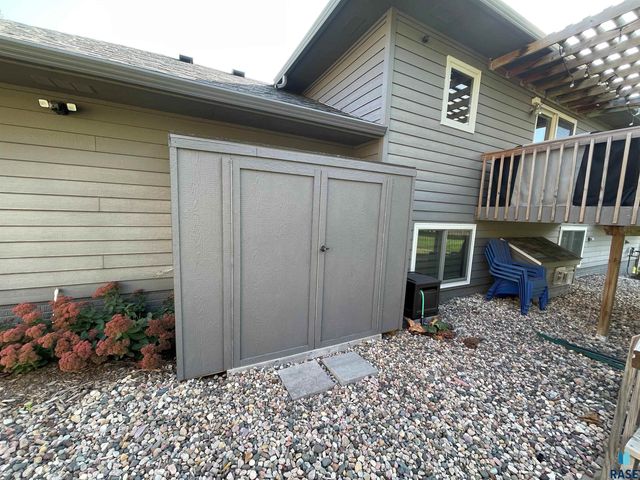 4309 S Pillsberry Ave Avenue, Sioux Falls, SD 57103