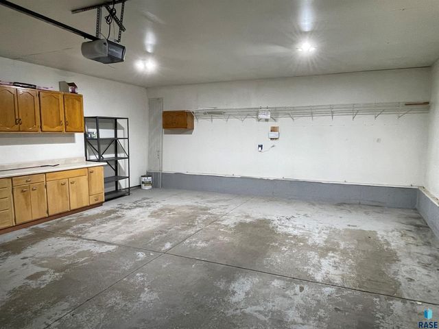 4309 S Pillsberry Ave Avenue, Sioux Falls, SD 57103