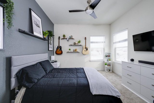 6662 Dusky Glen, Windsor, WI 53598