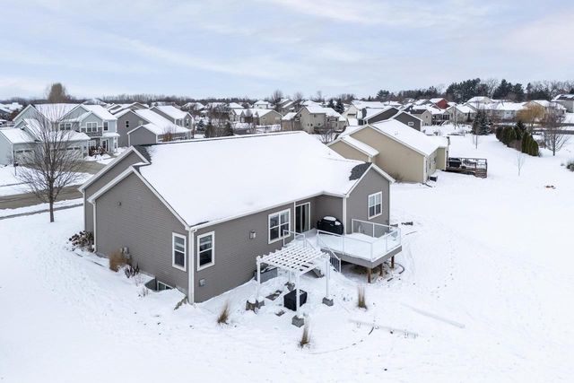 6662 Dusky Glen, Windsor, WI 53598