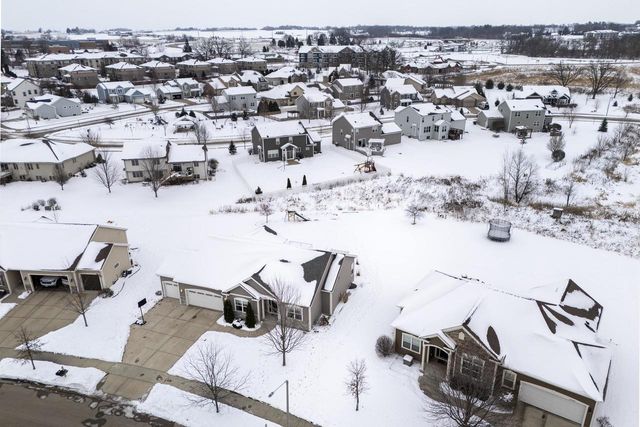 6662 Dusky Glen, Windsor, WI 53598