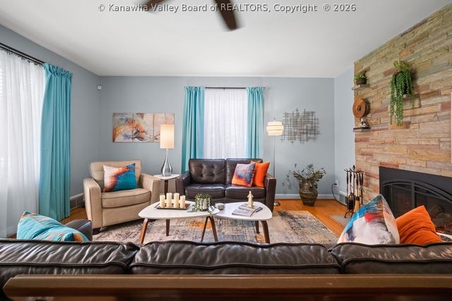 4303 Virginia Avenue Se, Charleston, WV 25304