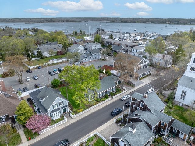 31 Main St, Marion, MA 02738