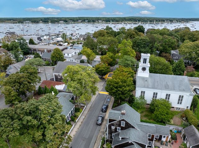 31 Main St, Marion, MA 02738