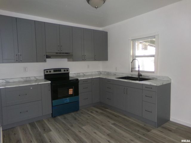 402 N Cochran Street, West Frankfort, IL 62896