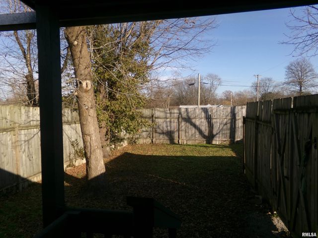 402 N Cochran Street, West Frankfort, IL 62896