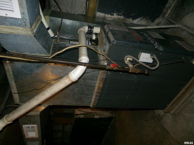 402 N Cochran Street, West Frankfort, IL 62896