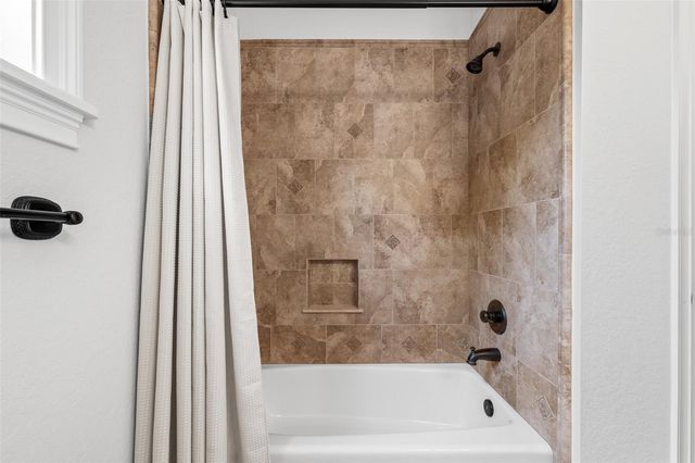 1828 CHEROKEE TRAIL, Lakeland, FL 33803