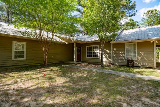 4353 Poverty Creek Road, Crestview, FL 32539