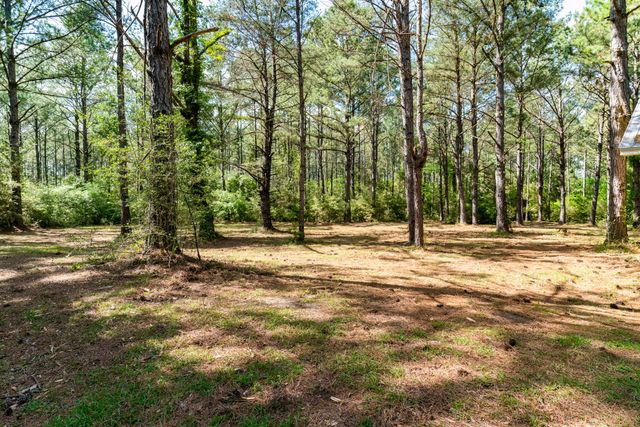 4353 Poverty Creek Road, Crestview, FL 32539