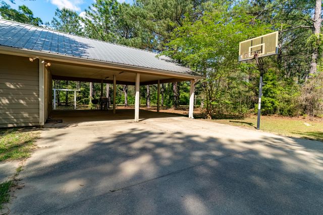 4353 Poverty Creek Road, Crestview, FL 32539