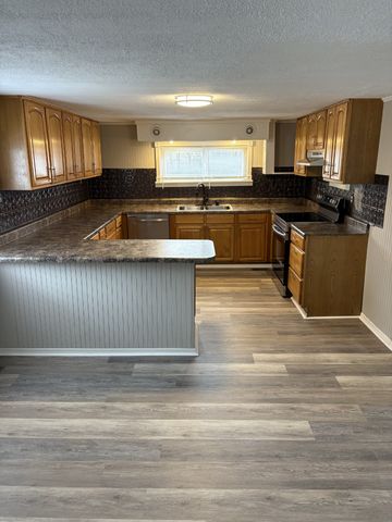 3224 Short Mountain Rd, Mcminnville, TN 37110