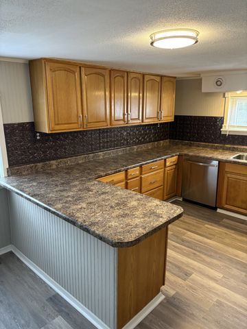 3224 Short Mountain Rd, Mcminnville, TN 37110