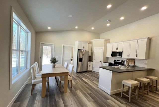 217 2ND STREET, Stevens Point, WI 54481