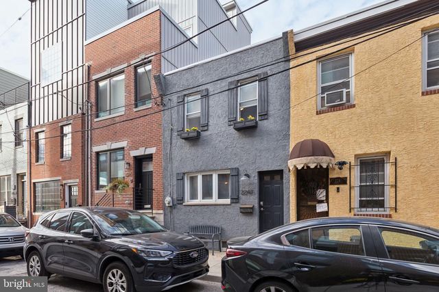 2243 LEAGUE ST, Philadelphia, PA 19146