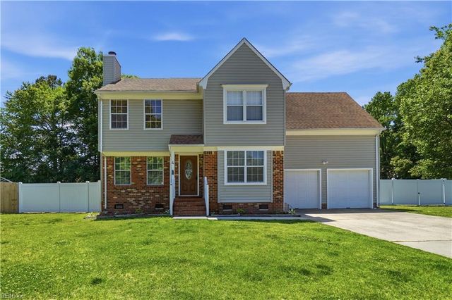 4 Eaver CT, Portsmouth, VA 23703