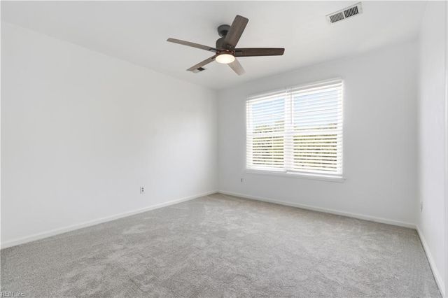 4 Eaver CT, Portsmouth, VA 23703