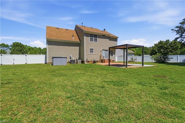 4 Eaver CT, Portsmouth, VA 23703