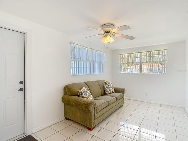 19014 SUNLAKE BOULEVARD, Lutz, FL 33558