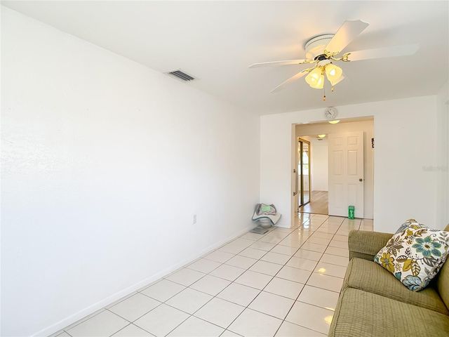 19014 SUNLAKE BOULEVARD, Lutz, FL 33558