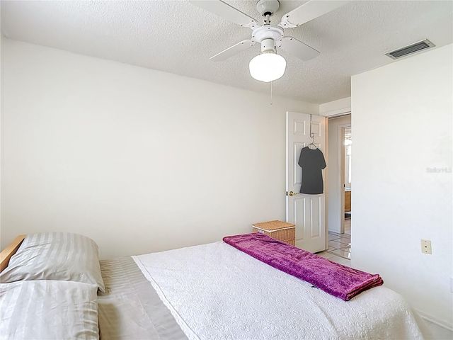 19014 SUNLAKE BOULEVARD, Lutz, FL 33558