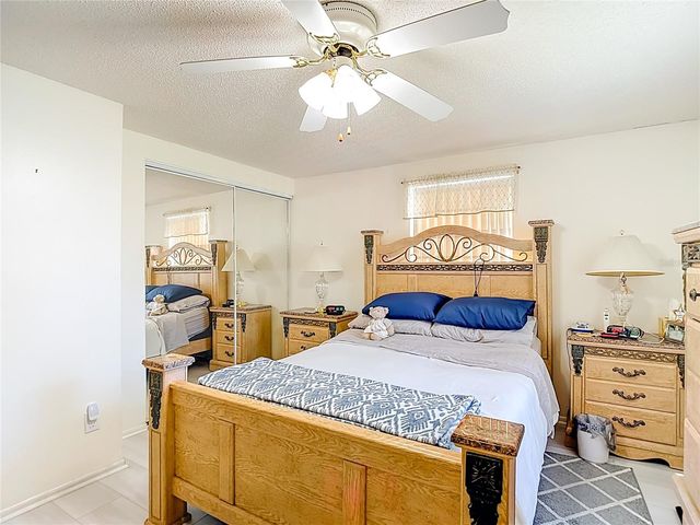 19014 SUNLAKE BOULEVARD, Lutz, FL 33558