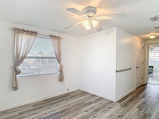 19014 SUNLAKE BOULEVARD, Lutz, FL 33558