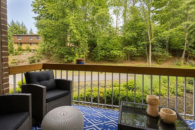 95 Country Club Lane, Pomona, NY 10970