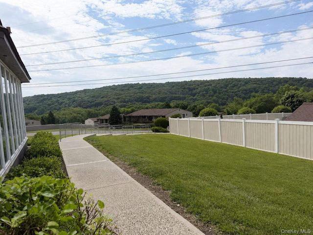 95 Country Club Lane, Pomona, NY 10970