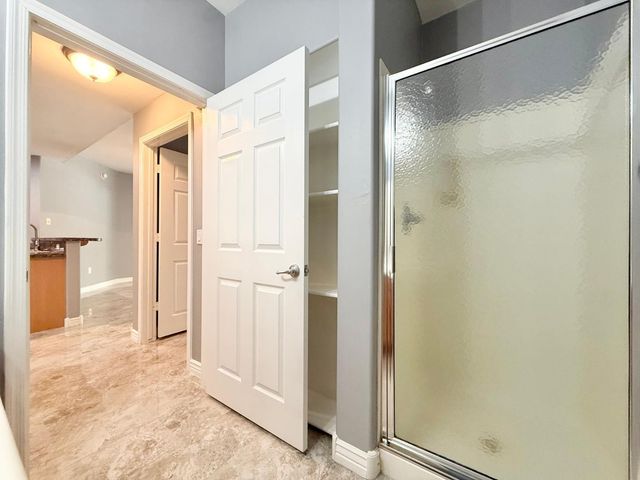 5450 E Deer Valley Drive Unit 1006, Phoenix, AZ 85054