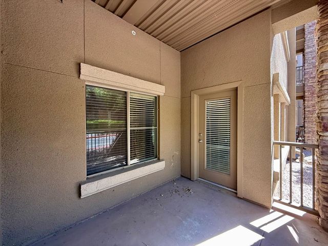 5450 E Deer Valley Drive Unit 1006, Phoenix, AZ 85054