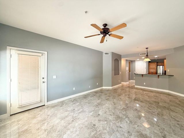 5450 E Deer Valley Drive Unit 1006, Phoenix, AZ 85054