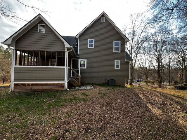 40 Stratford Drive, Douglasville, GA 30134