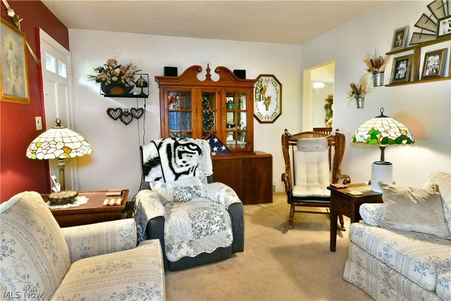 7435 Westview Drive, Youngstown, OH 44512