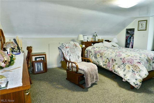 7435 Westview Drive, Youngstown, OH 44512