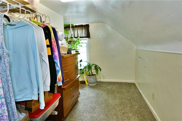 7435 Westview Drive, Youngstown, OH 44512