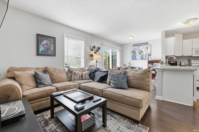2851 S Walnut Street Pike, Bloomington, IN 47401