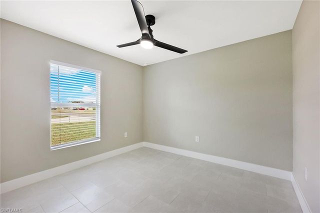 1910 NE 42nd TER, Cape Coral, FL 33909