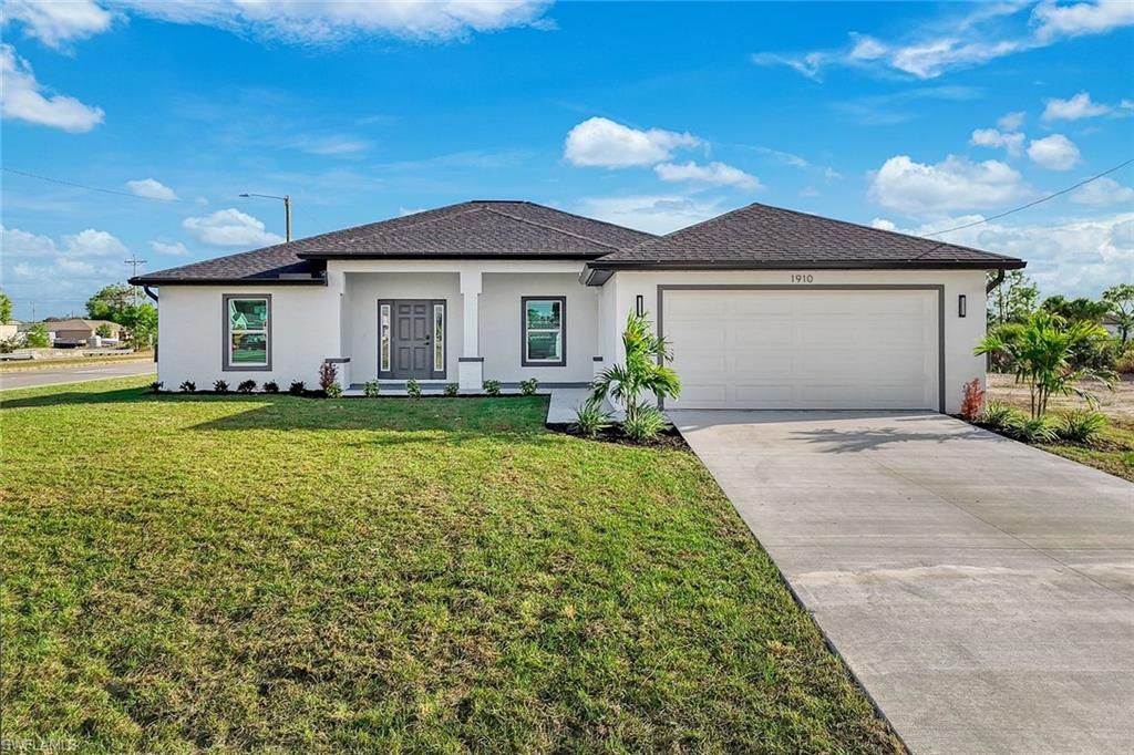 1910 NE 42nd TER, Cape Coral, FL 33909