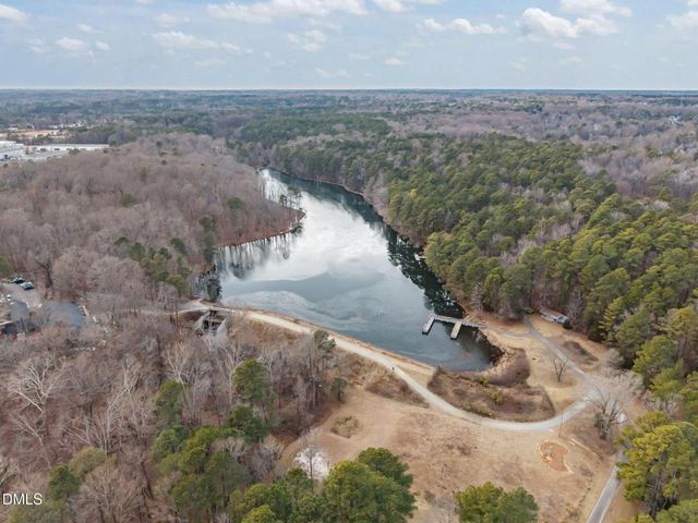 9212 Sayornis Court, Raleigh, NC 27615