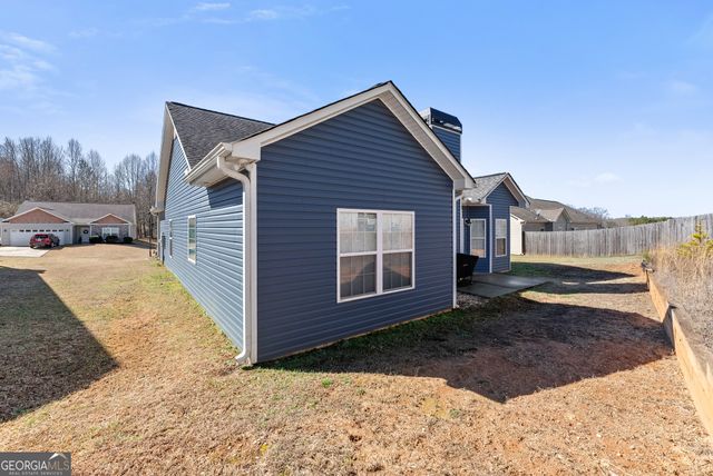 517 Highland Pointe Drive, Alto, GA 30510