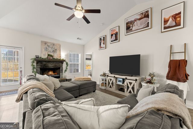 517 Highland Pointe Drive, Alto, GA 30510