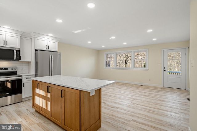 231 LAUREL BRIDGE RD, Landenberg, PA 19350