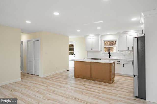 231 LAUREL BRIDGE RD, Landenberg, PA 19350