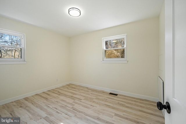 231 LAUREL BRIDGE RD, Landenberg, PA 19350