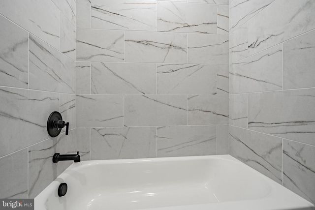 231 LAUREL BRIDGE RD, Landenberg, PA 19350