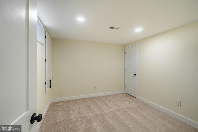 231 LAUREL BRIDGE RD, Landenberg, PA 19350